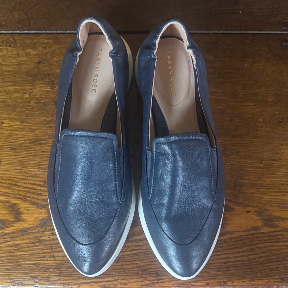 Taryn Rose Women's Dana Sheep Nappa Navy Dress Sneakers Loafers